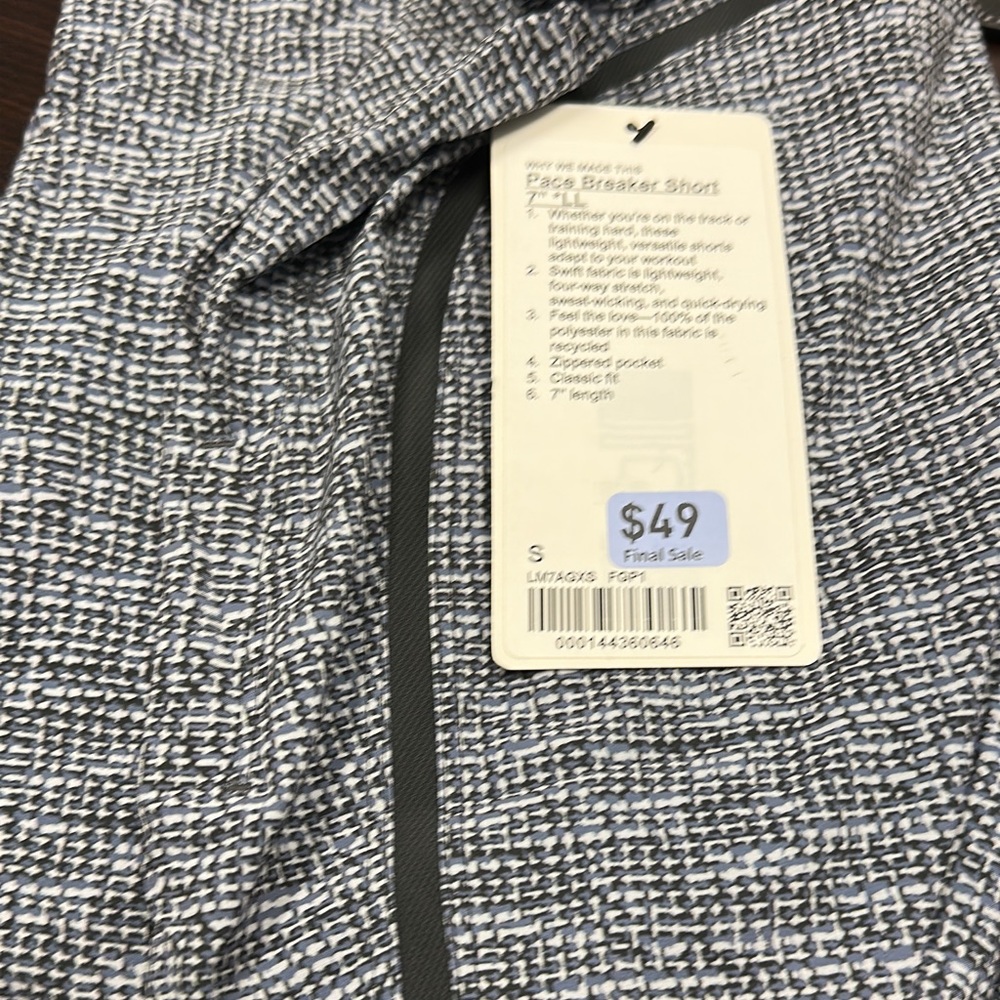 Lululemon Pace Breaker LL 7 inch men’s shorts
